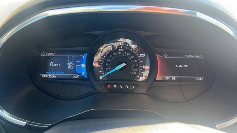 2020 Ford Edge Titanium