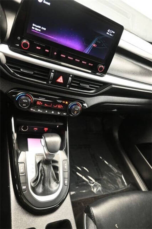 2022 Kia Forte GT Line