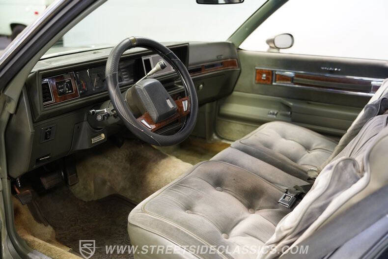 1984 Oldsmobile Cutlass Supreme Brougham