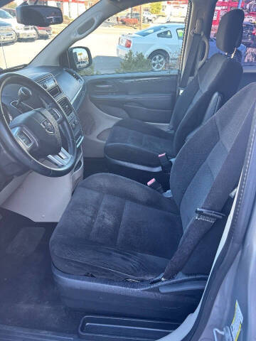 2014 Dodge Grand Caravan SE