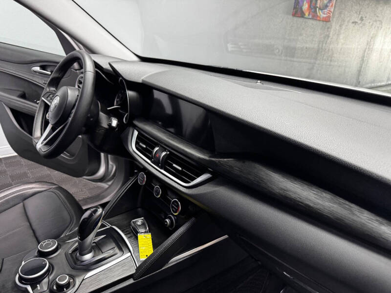 2019 Alfa Romeo Stelvio