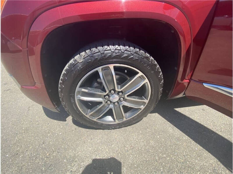 2018 GMC Acadia Denali