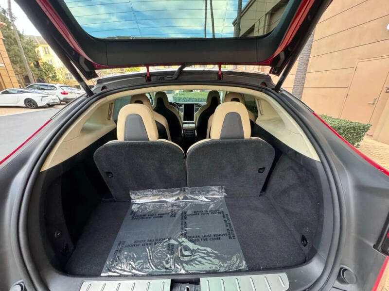 2017 Tesla Model X 75D
