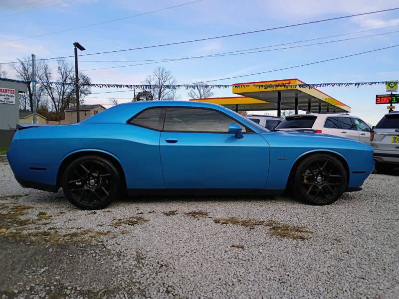 2015 Dodge Challenger R/T Shaker
