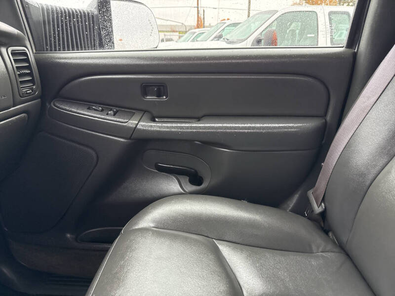 2005 Chevrolet Silverado 3500HD