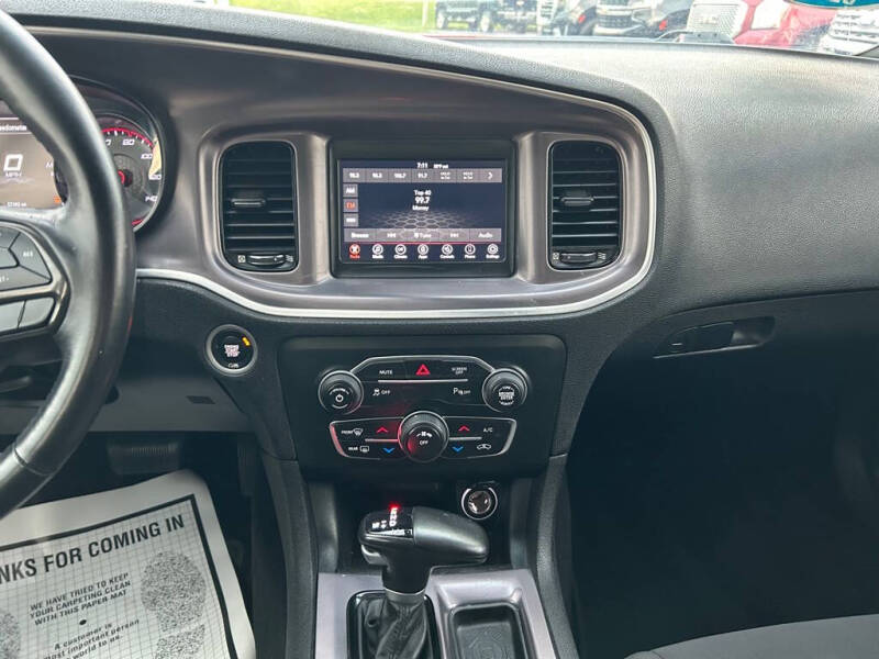 2019 Dodge Charger SXT