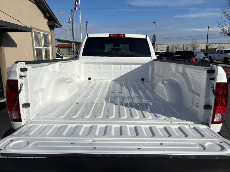 2017 RAM 3500 Tradesman