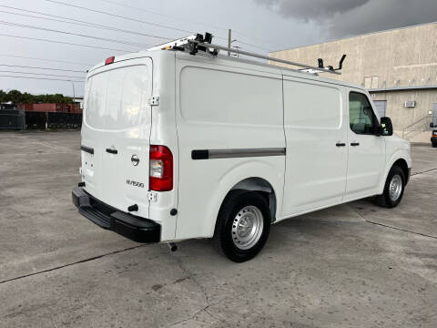 2018 Nissan NV 1500 S