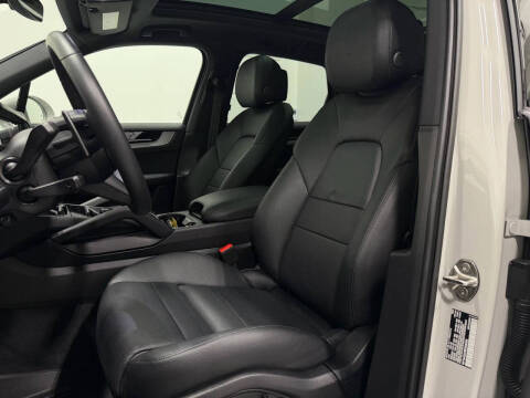 2025 Porsche Cayenne