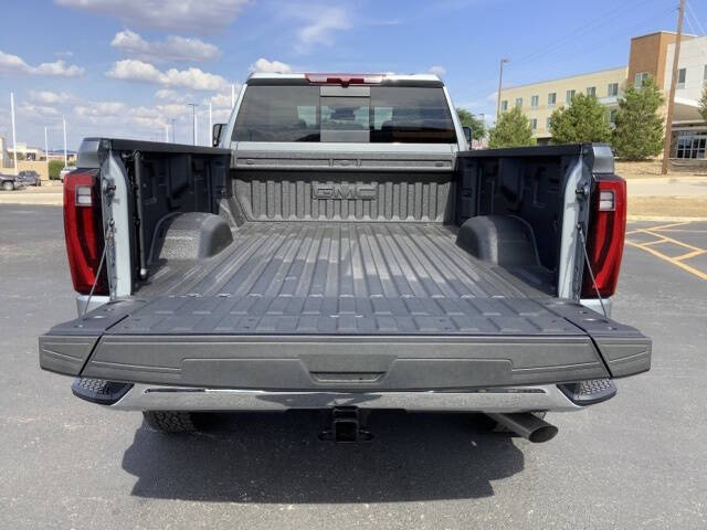 2025 GMC Sierra 3500HD