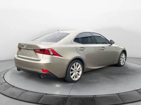 2015 Lexus IS 250