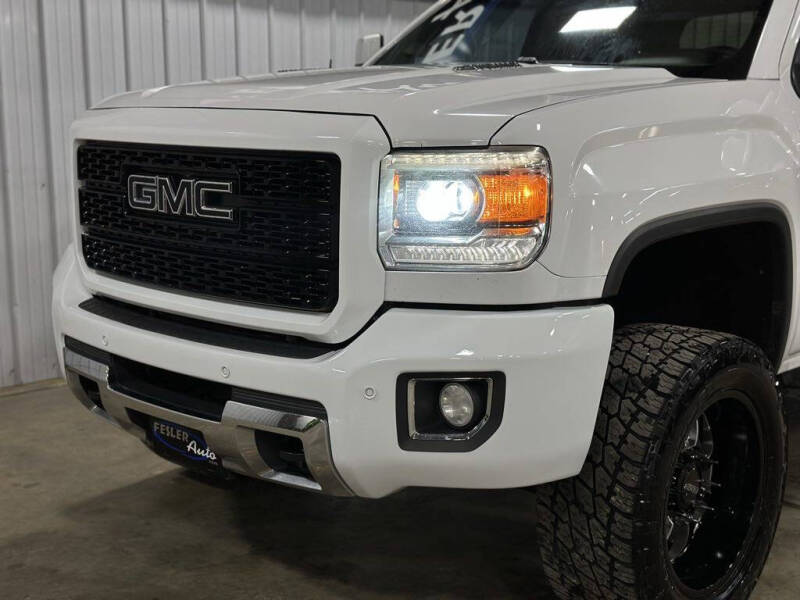 2015 GMC Sierra 2500HD Denali