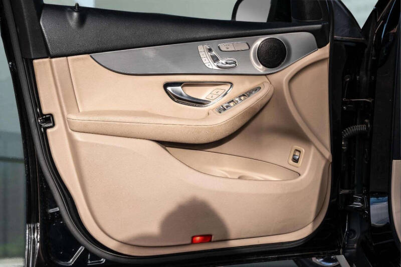 2019 Mercedes-Benz GLC GLC 300 4MATIC