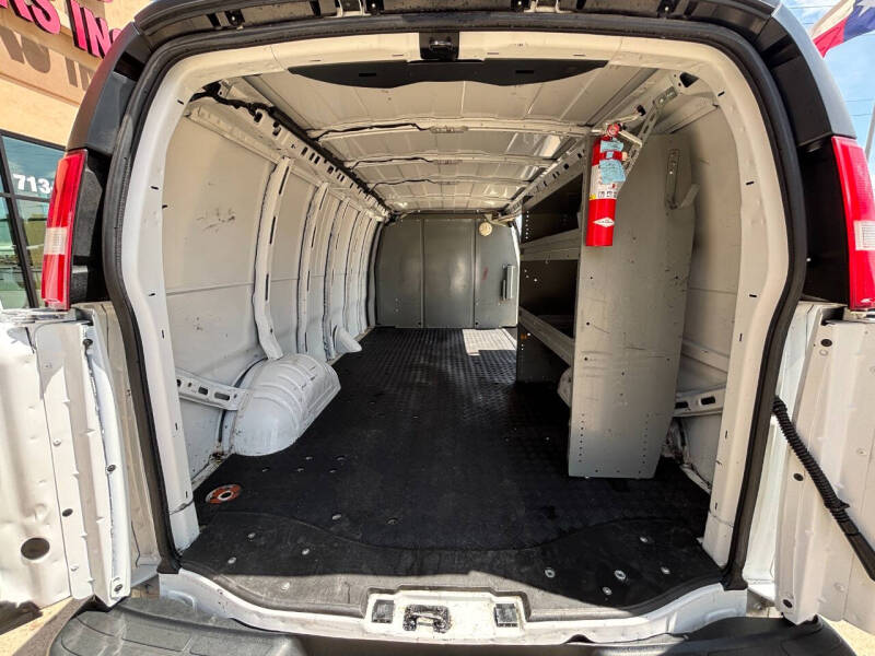 2020 Chevrolet Express 3500