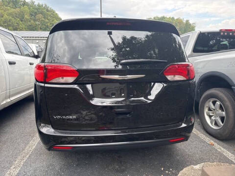 2026 Chrysler Voyager LX