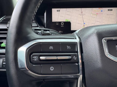 2024 GMC Acadia Elevation