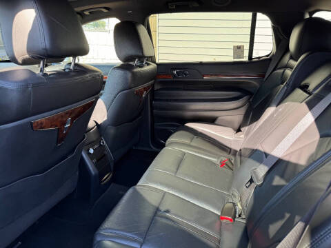 2016 Lincoln MKT Town Car Livery Fleet