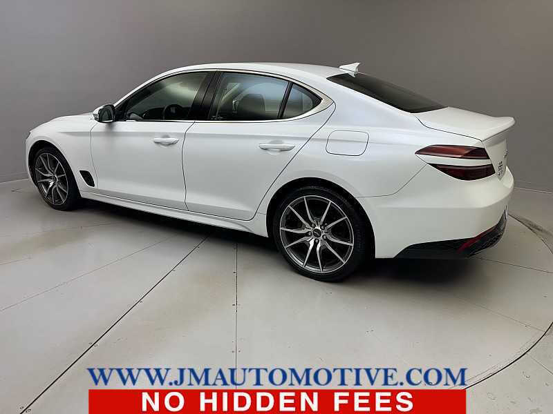 2023 Genesis G70