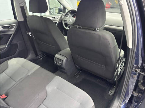 2016 Volkswagen e-Golf SE