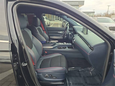 2023 Genesis GV70 2.5T Standard