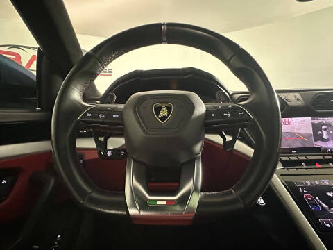 2019 Lamborghini Urus
