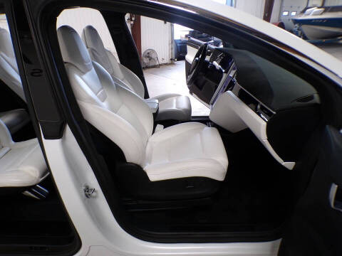 2017 Tesla Model X 75D