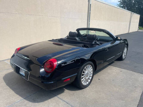 2005 Ford Thunderbird Deluxe