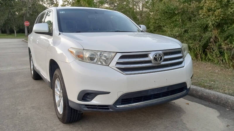 2011 Toyota Highlander SE