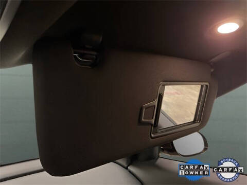 2024 Genesis GV60 Standard