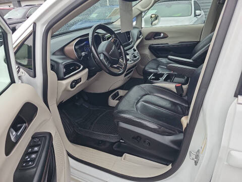 2019 Chrysler Pacifica Touring L