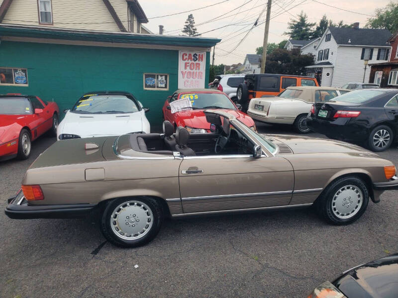 1987 Mercedes-Benz 560-Class 560 SL