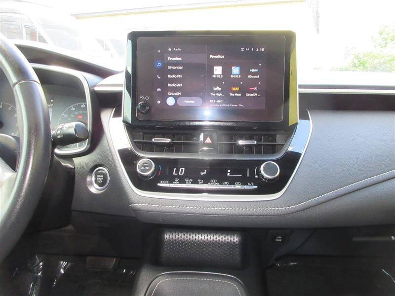 2023 Toyota Corolla Hatchback SE