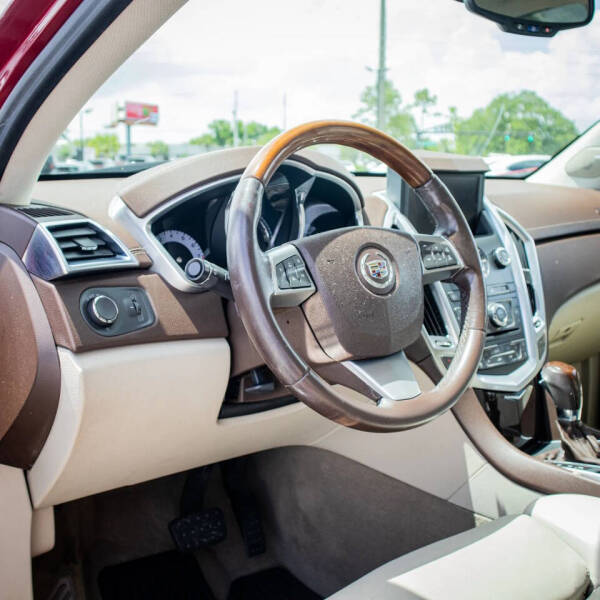 2011 Cadillac SRX Luxury Collection