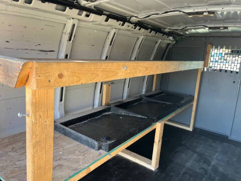 2020 Chevrolet Express 2500