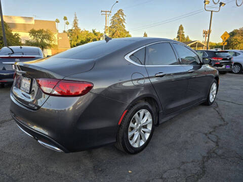 2015 Chrysler 200 C