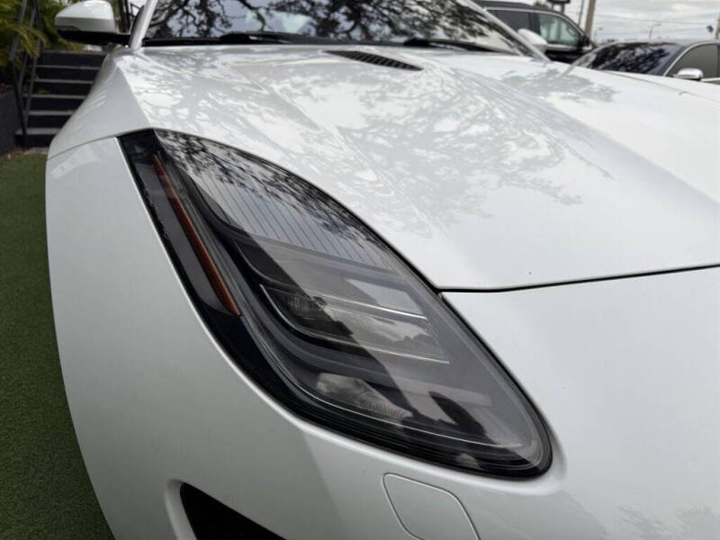 2018 Jaguar F-TYPE 340HP