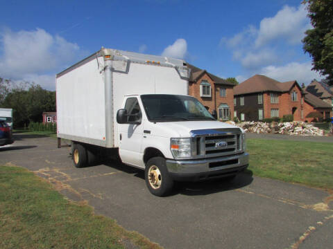 2015 Ford E-Series E-350 SD