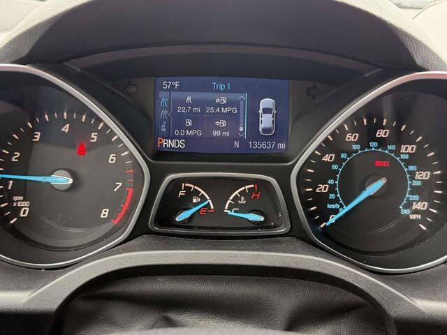 2015 Ford Escape SE