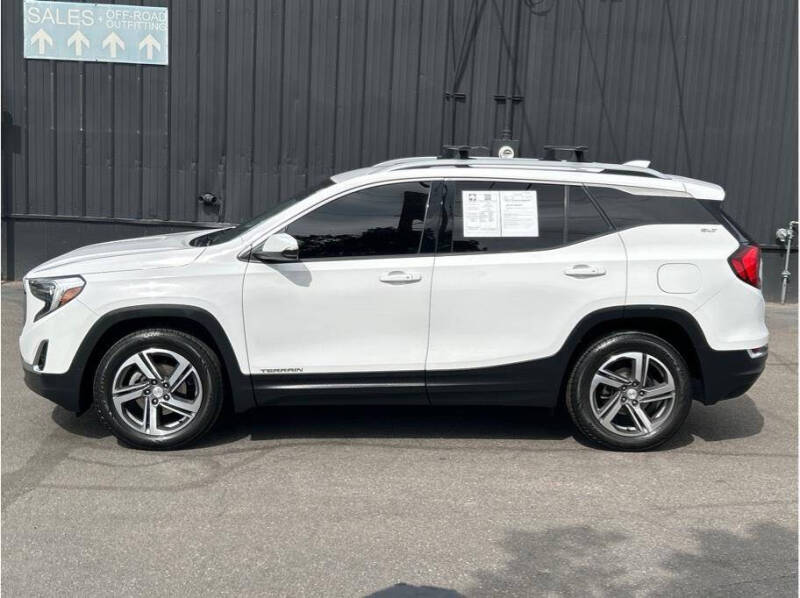 2020 GMC Terrain SLT