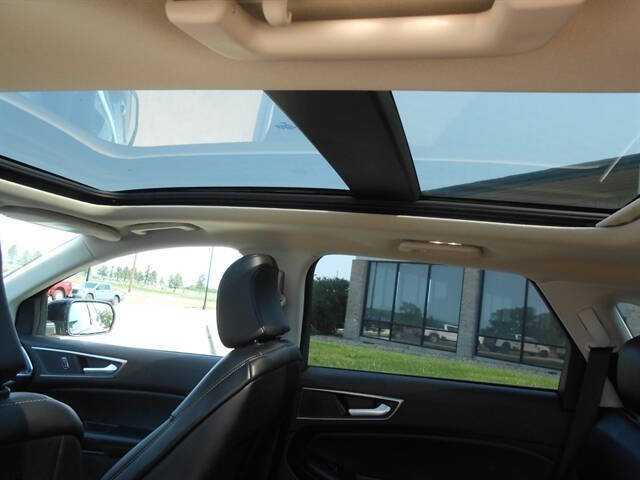 2024 Ford Edge