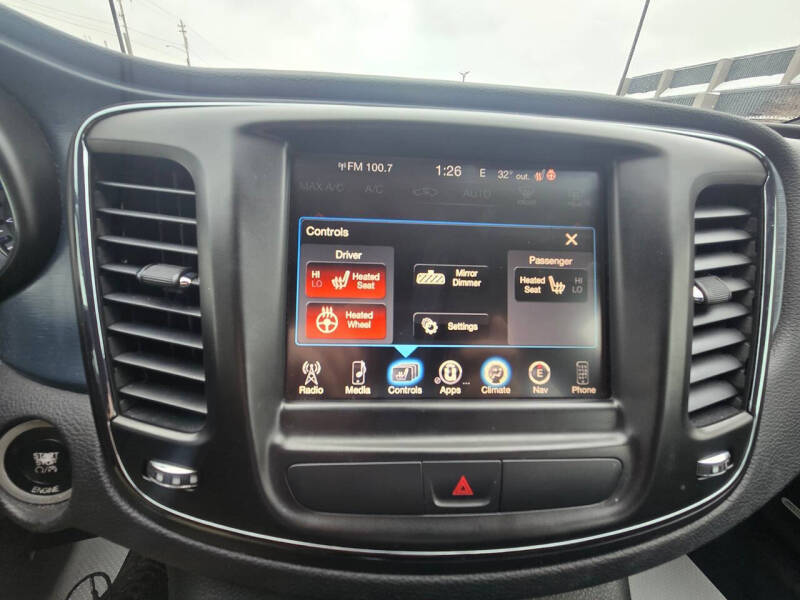 2015 Chrysler 200 S