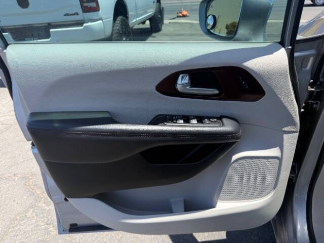 2017 Chrysler Pacifica Limited