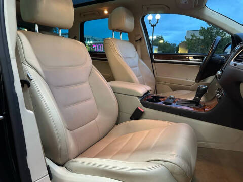 2012 Volkswagen Touareg