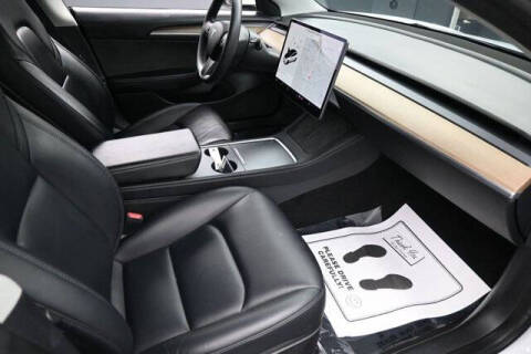 2021 Tesla Model 3 Standard Range Plus
