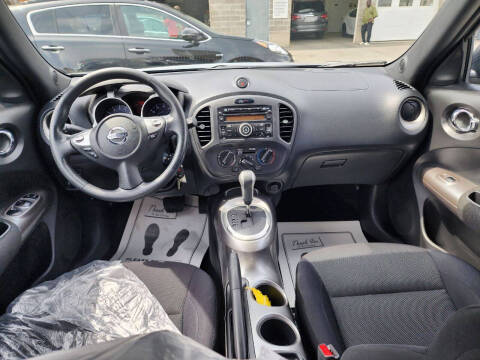 2012 Nissan JUKE S