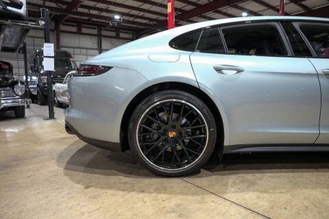 2018 Porsche Panamera 4S