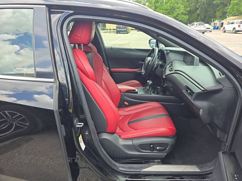 2019 Lexus UX 200 Luxury