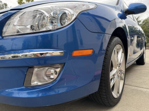 2011 Hyundai Elantra Touring SE