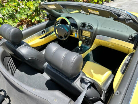 2002 Ford Thunderbird Deluxe