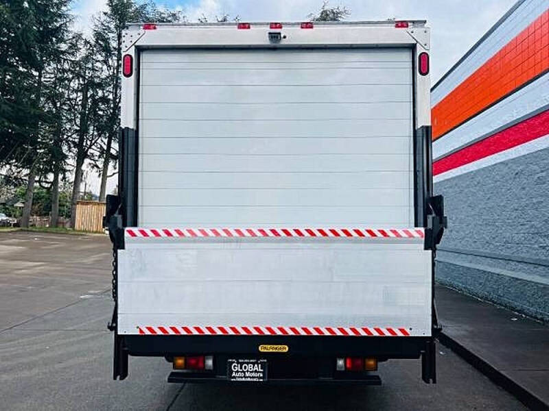 2015 Isuzu NPR DSL REG AT